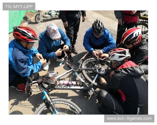 湘西龙山“云端骑行”首日：俞宗昊张婷婷分获公路组男女冠军